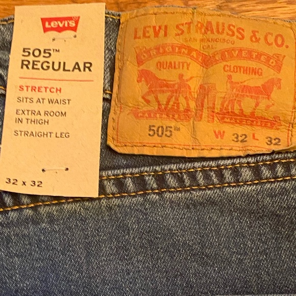 NWT LEVIS 505 - Picture 5 of 6